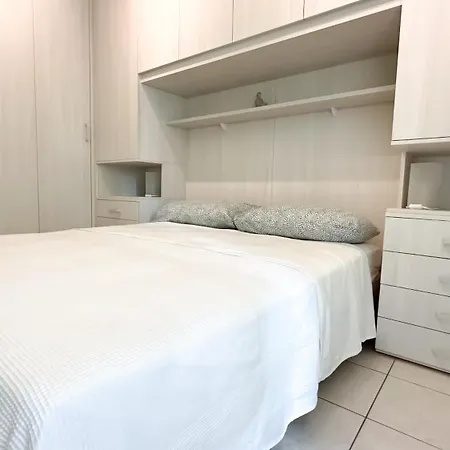 Mantova 135 - Affitti Brevi Italia *